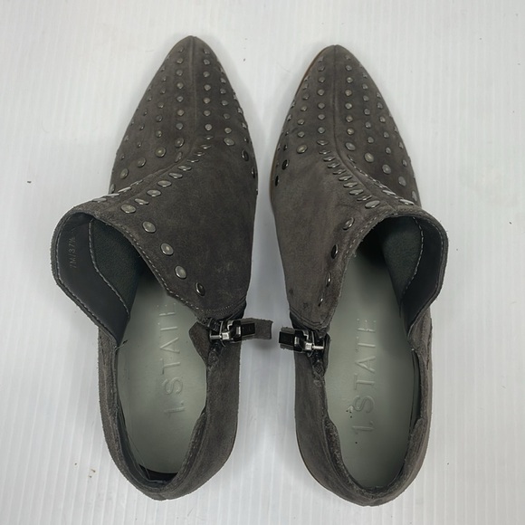 1. State Loka Women’s Sz 7 Suede Studded Ankle Bootie Almond Toe Block Heel Gray - Picture 4 of 9